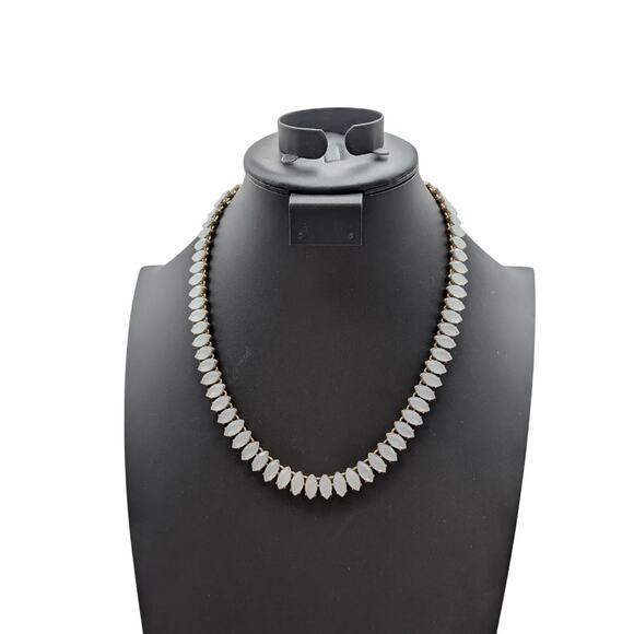 Vintage Marquis Opalish Crystal Rhinestone Gold Tone 17"-20" Necklace - Picture 6 of 6